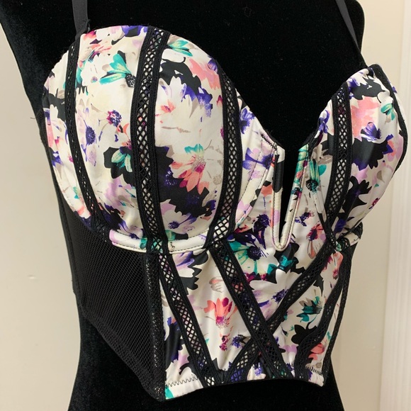 Victoria’s Secret Floral & Mesh Bustier - Picture 4 of 5